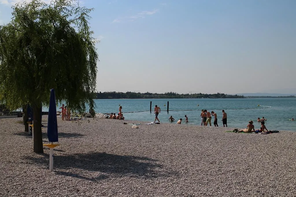 Albergo Trattoria Fioravante Peschiera del Garda Hotel
