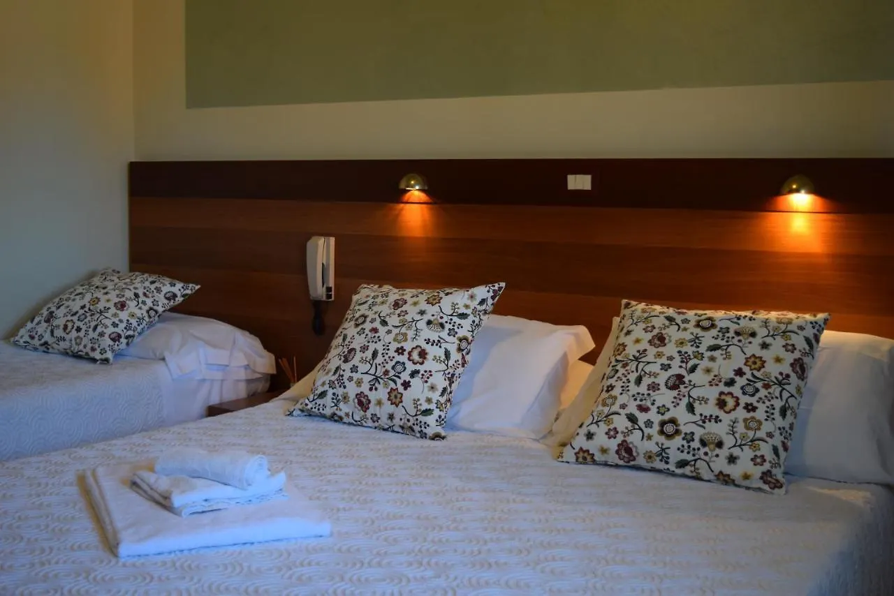 Albergo Trattoria Fioravante Peschiera del Garda Italie