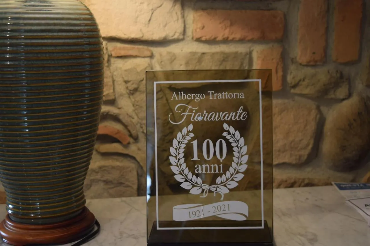 Albergo Trattoria Fioravante Peschiera del Garda Hotell